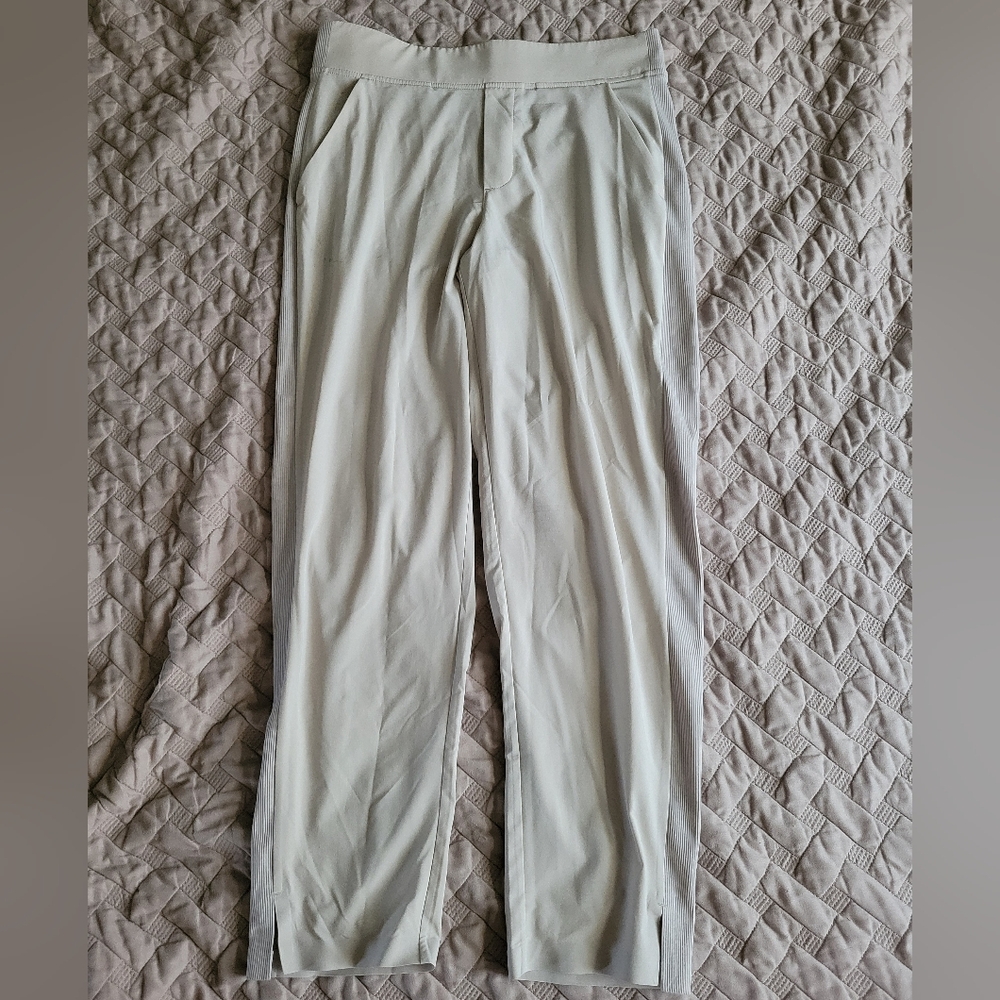 Athleta Brooklyn Ankle Pants - Cream